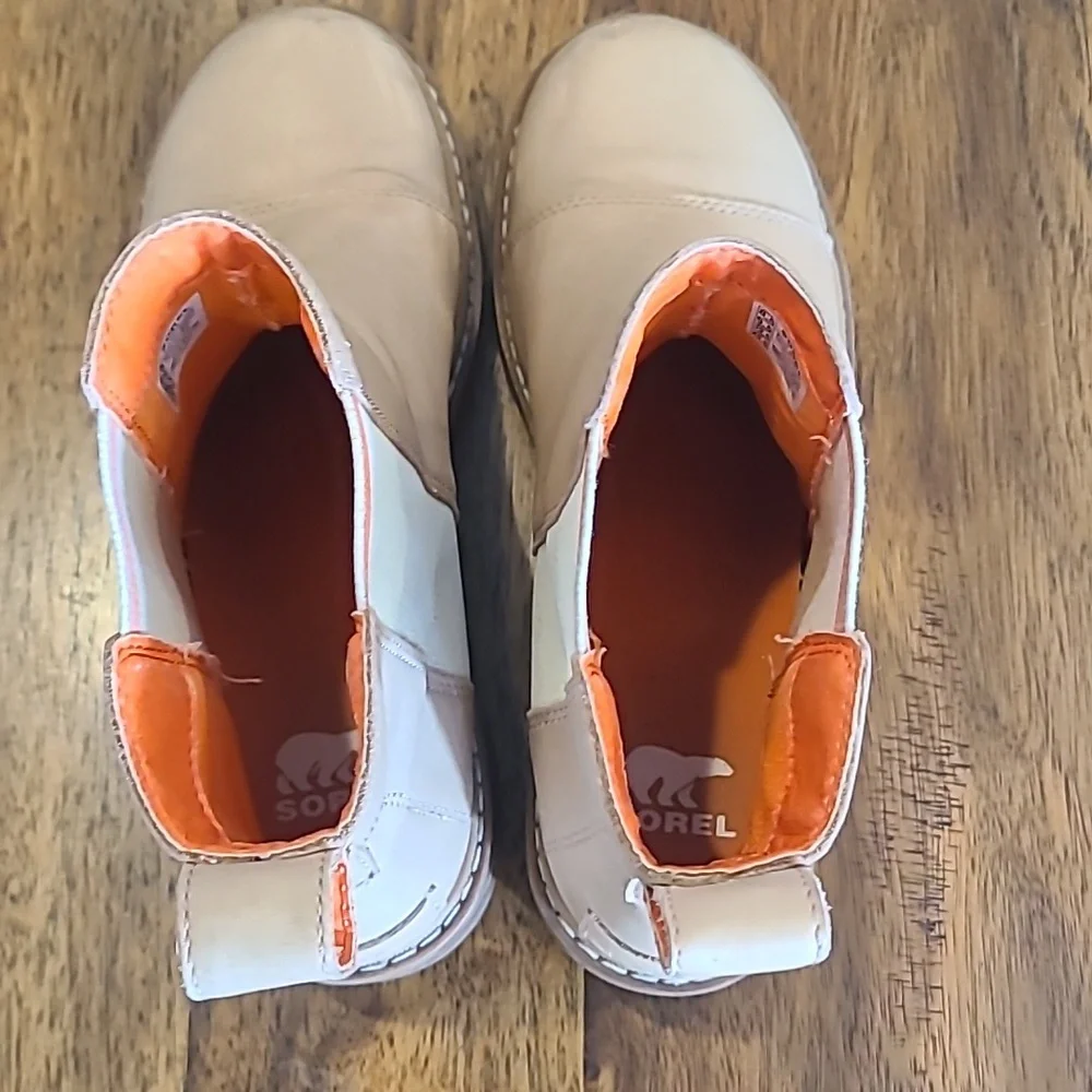 Sorel Joan Now Chelsea Tan Leather Ankle Boots 8.5 - Picture 7 of 9